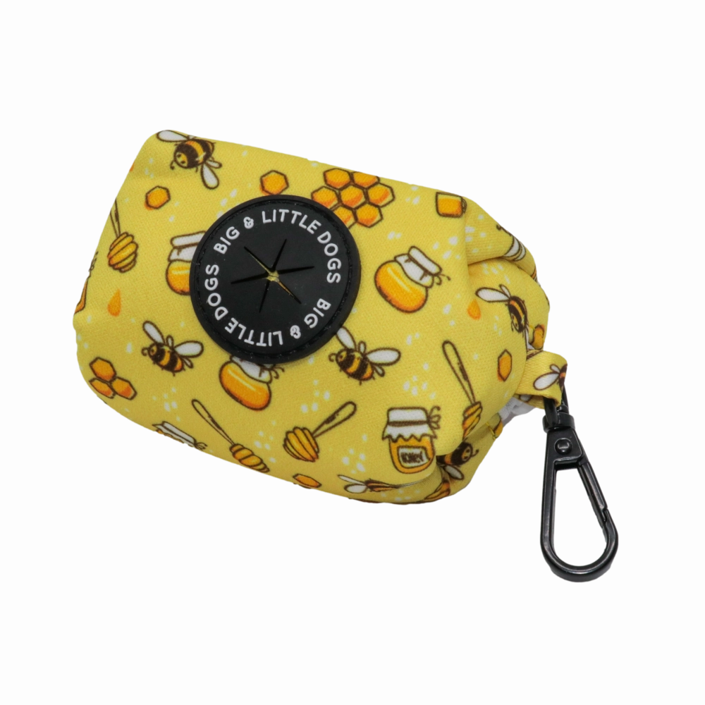 Big & Little Dogs Poop Bag Holder: Bee-Hiving