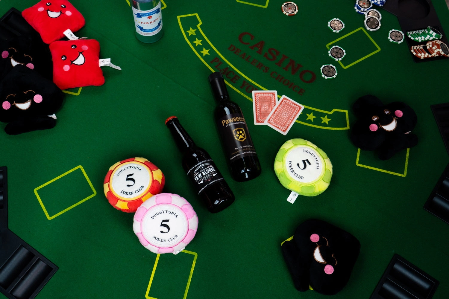 DoggyTopia Poker Club - Poker Chips Dog Toy Pink