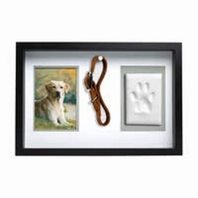 Pearhead Pet Memorial Collar Frame with Clay Impression