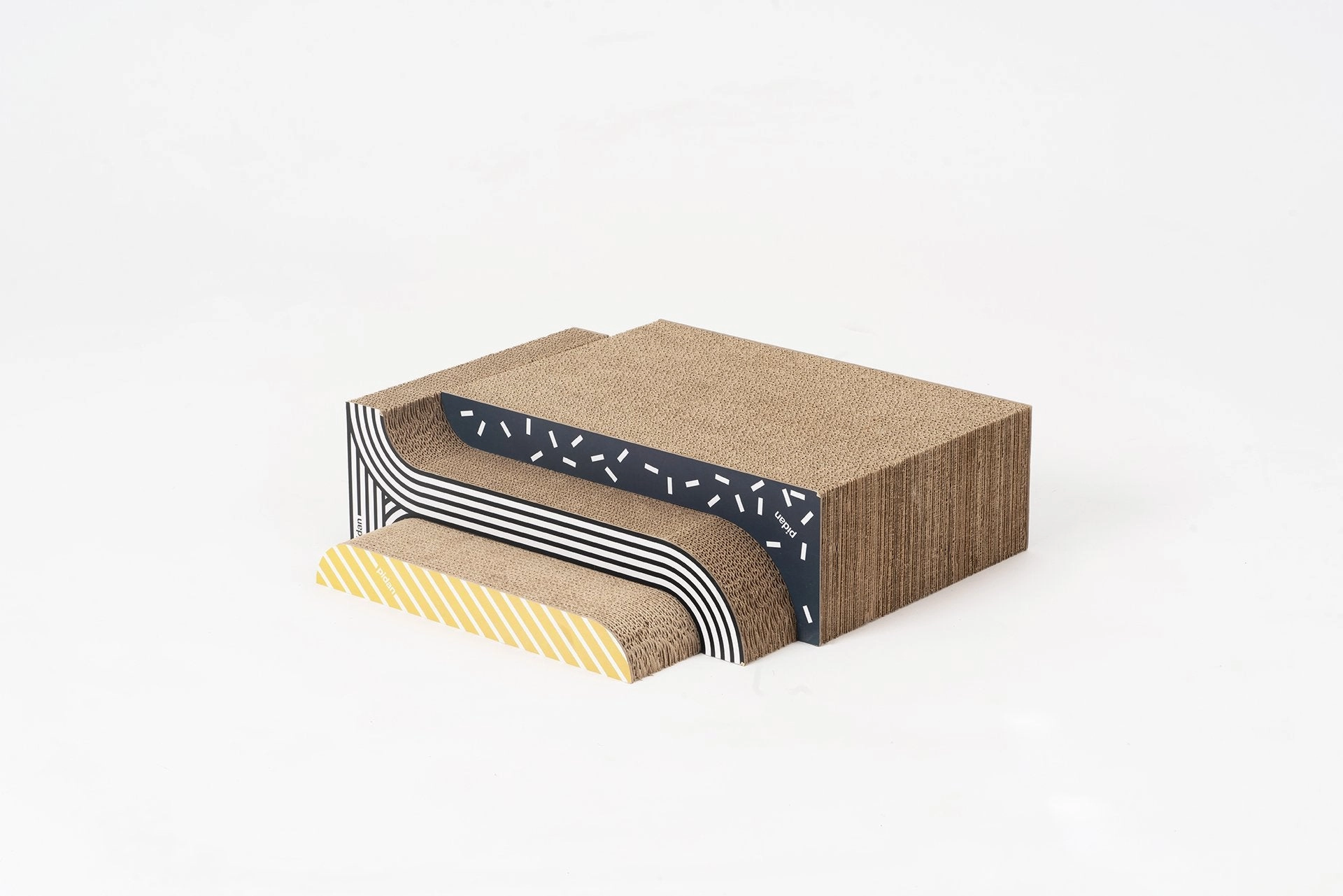 Pidan 2   1 Cat Scratcher