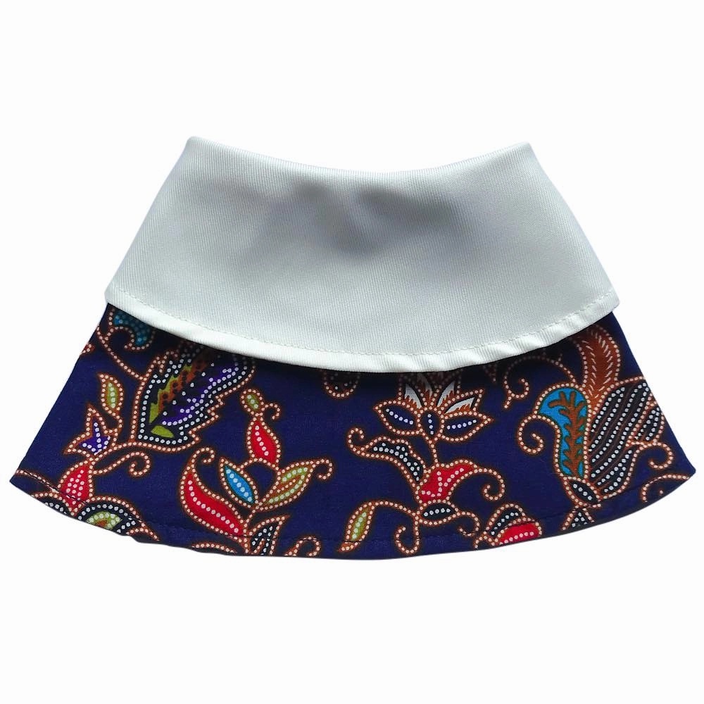 RuffCo Handcrafted Cape For Cats & Dogs (Blue Batik)